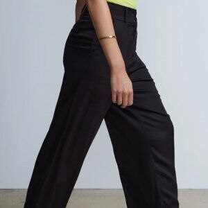 Double Button Twill Wide Leg Pant